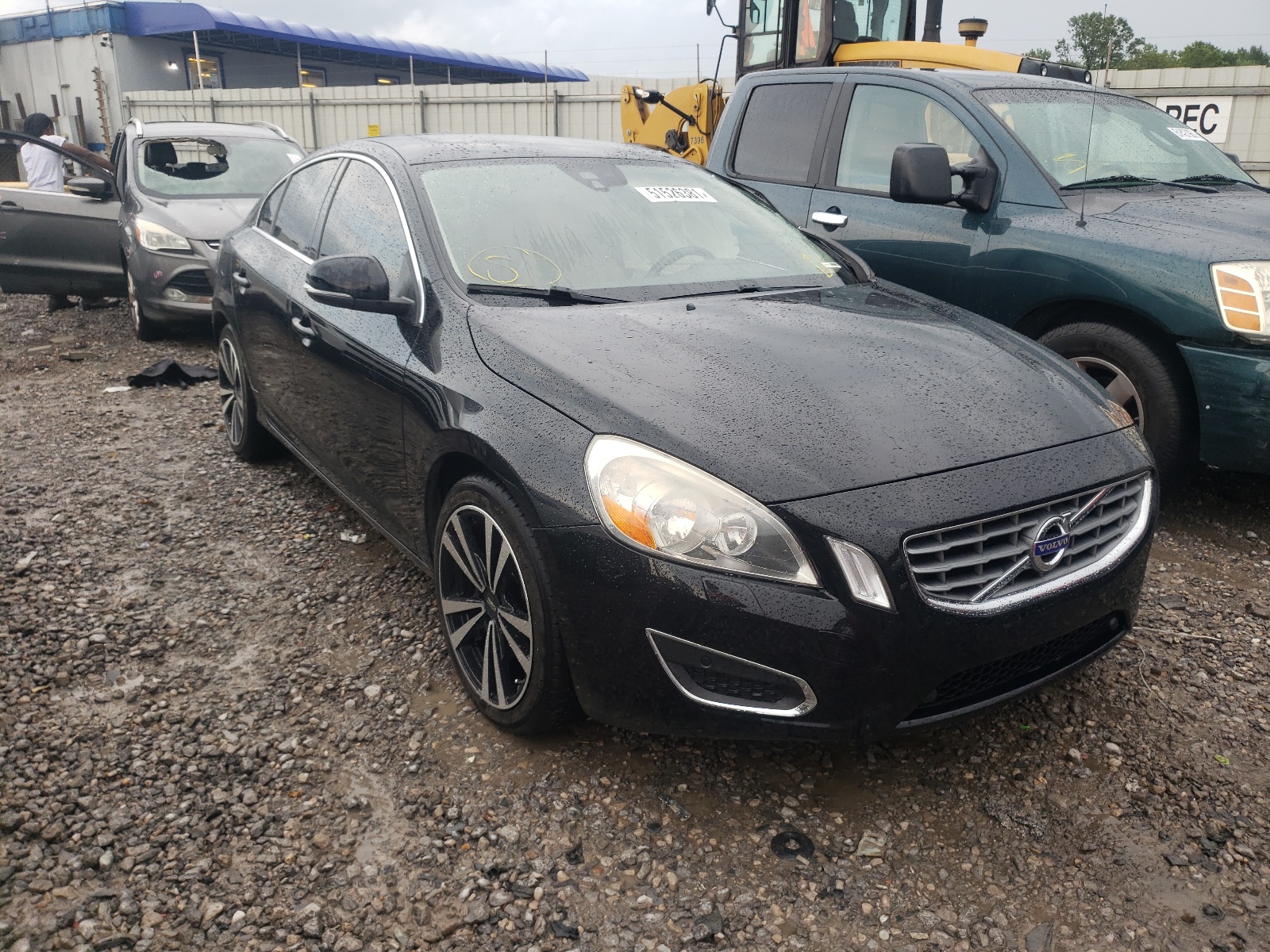 VOLVO S60 T5 2012 with VIN YV1622FS1C2082915 - Photo from auction