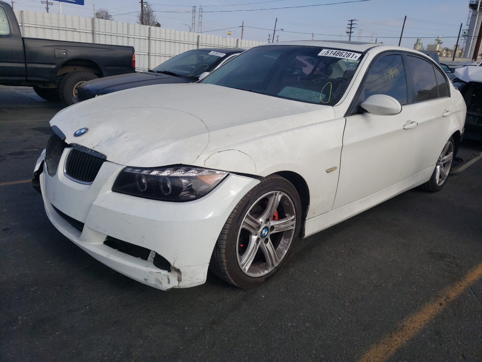 Photo 2 from auction – 2006 BMW 325XI with VIN WBAVD13526KV13204