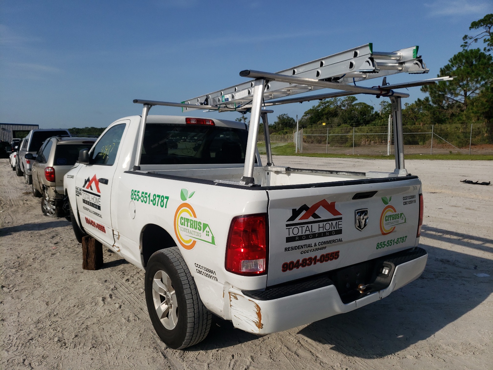 Photo 3 from auction – 2019 RAM 1500 CLASS with VIN 3C6JR6AG5KG510679