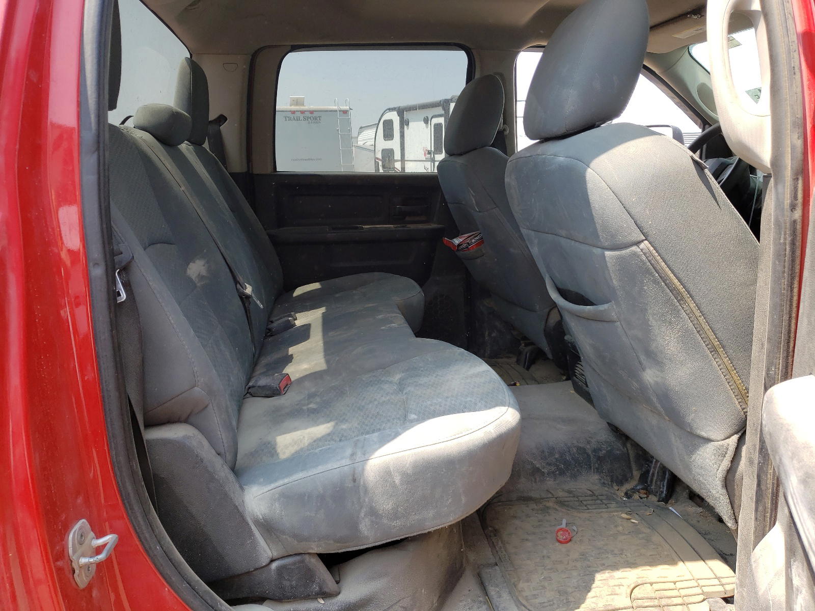 Photo 6 from auction – 2013 RAM 3500 ST with VIN 3C63RRGL3DG601158