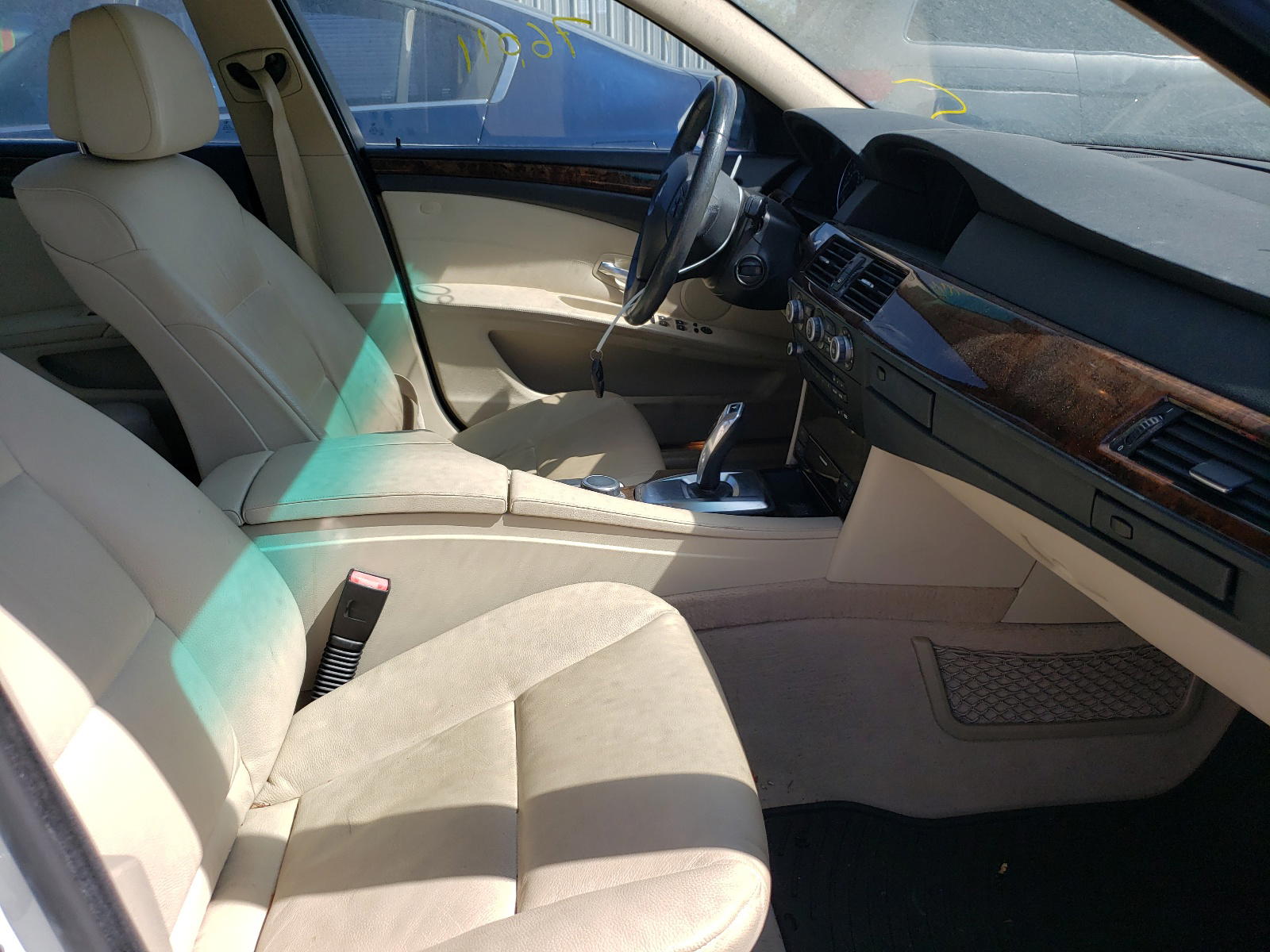 Photo 5 from auction – 2008 BMW 528 I with VIN WBANU53518C114563