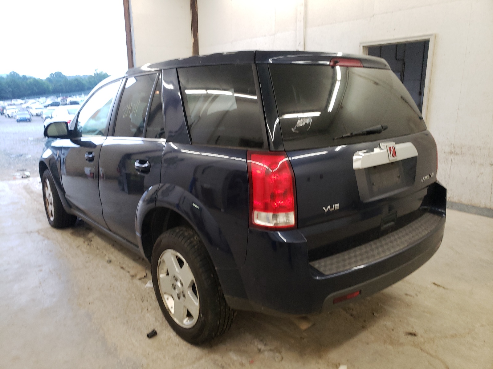 Photo 3 from auction – 2007 SATURN VUE with VIN 5GZCZ63477S857482