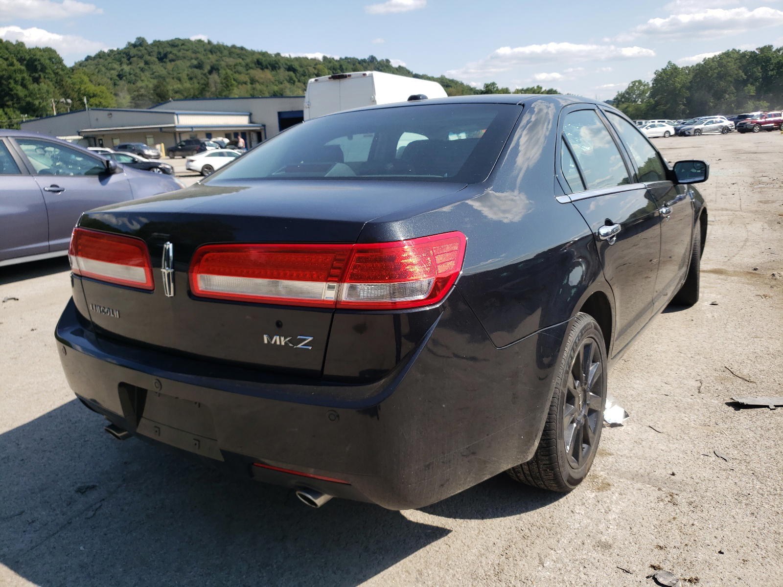 Photo 4 from auction – 2012 LINCOLN MKZ with VIN 3LNHL2GC8CR838055