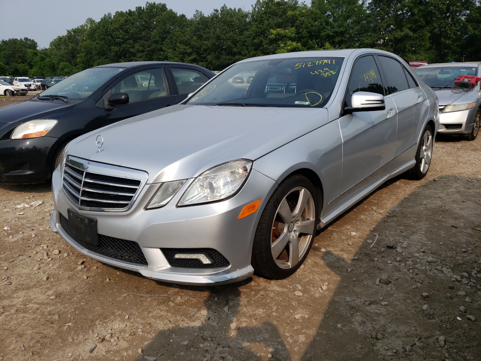 Photo 2 from auction – 2011 MERCEDES-BENZ E 350 4MAT with VIN WDDHF8HB0BA429356