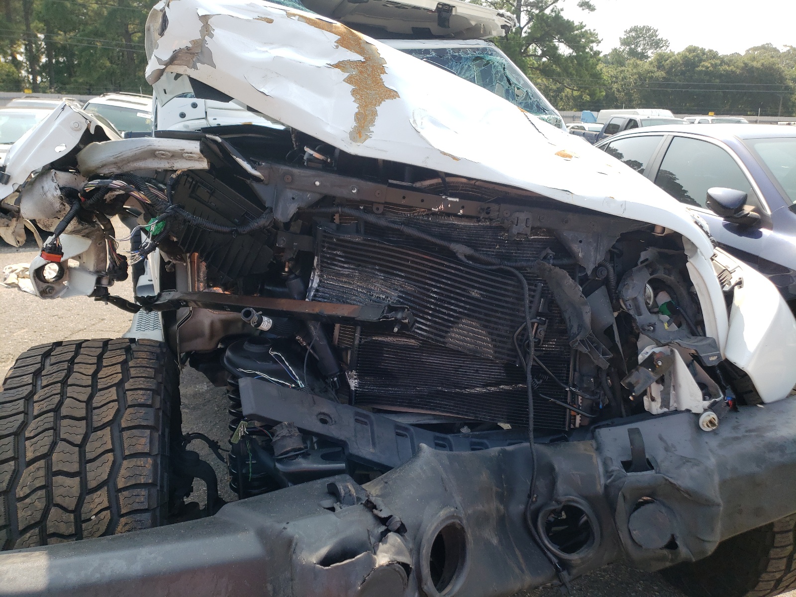 Foto 7 de la subasta – 2015 JEEP WRANGLER U con VIN 1C4BJWEG5FL644101