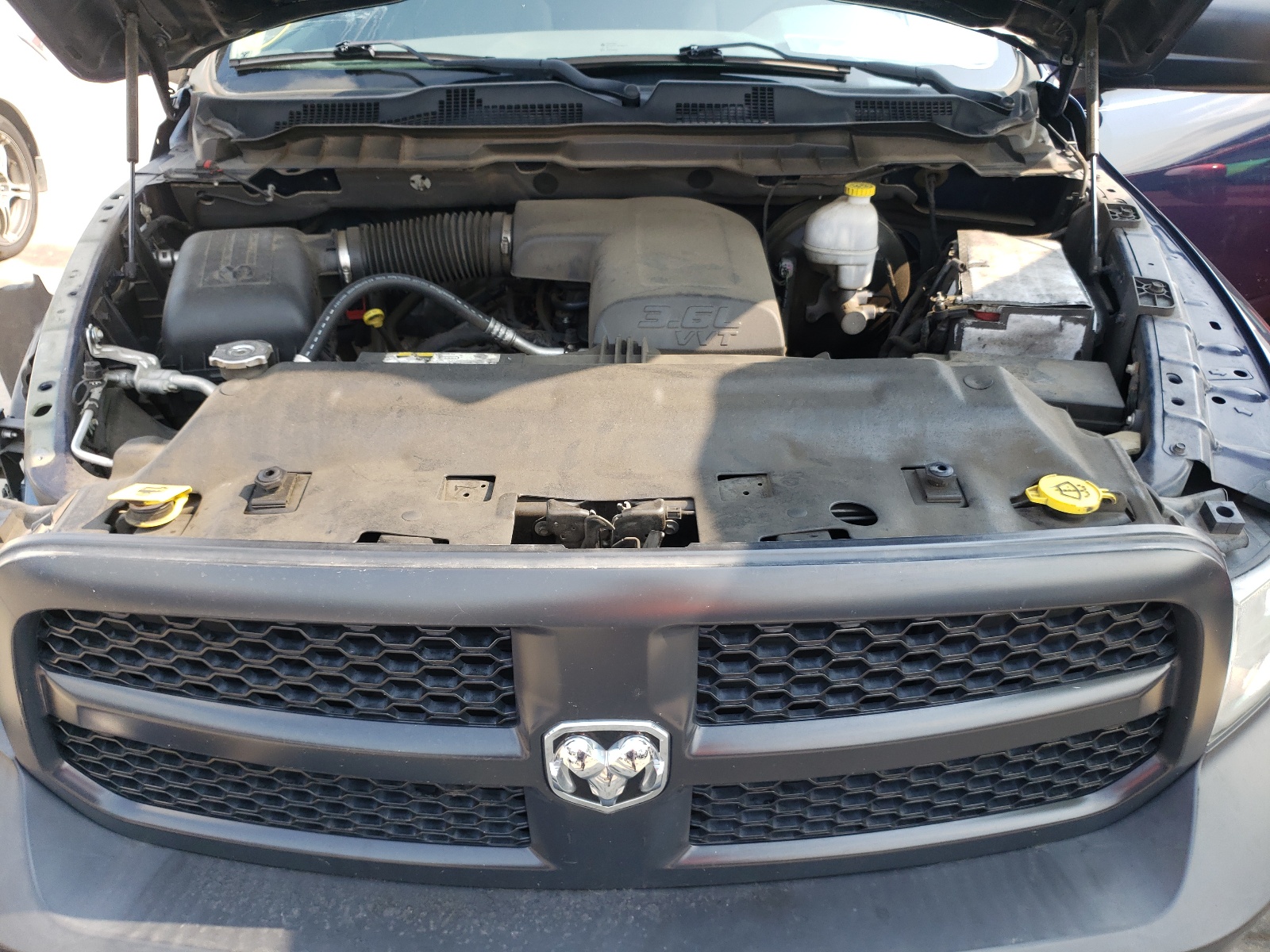 Photo 7 from auction – 2013 RAM 1500 ST with VIN 3C6JR6AG9DG509439