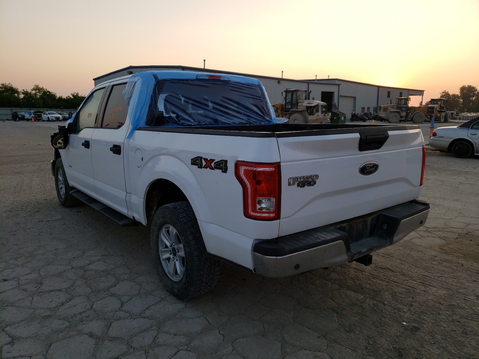Photo 3 from auction – 2016 FORD F150 SUPER with VIN 1FTEW1EG9GKE99718