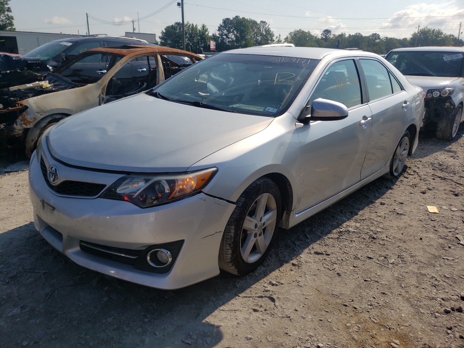 Zdjęcie 2 z aukcji – 2014 TOYOTA CAMRY L z VIN 4T1BF1FK7EU367883