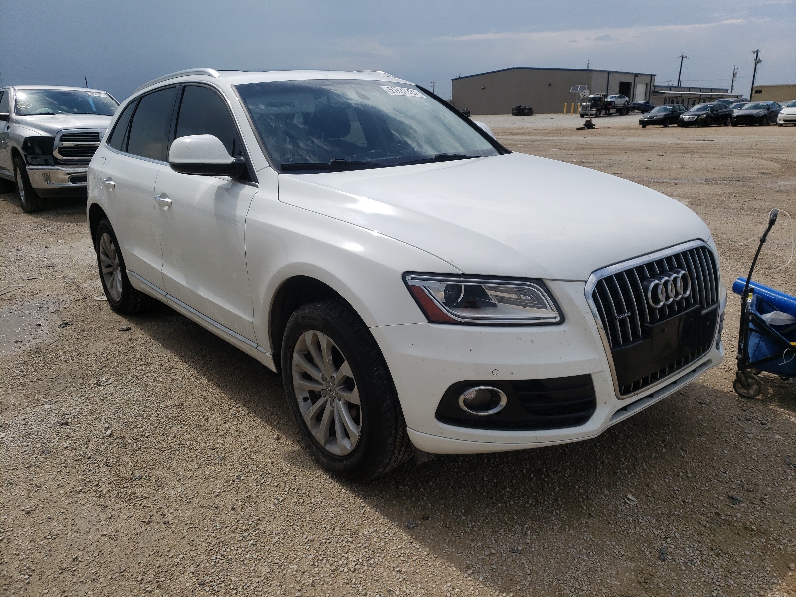 AUDI Q5 PREMIUM 2016 with VIN WA1L2AFP7GA023999 - Photo from auction