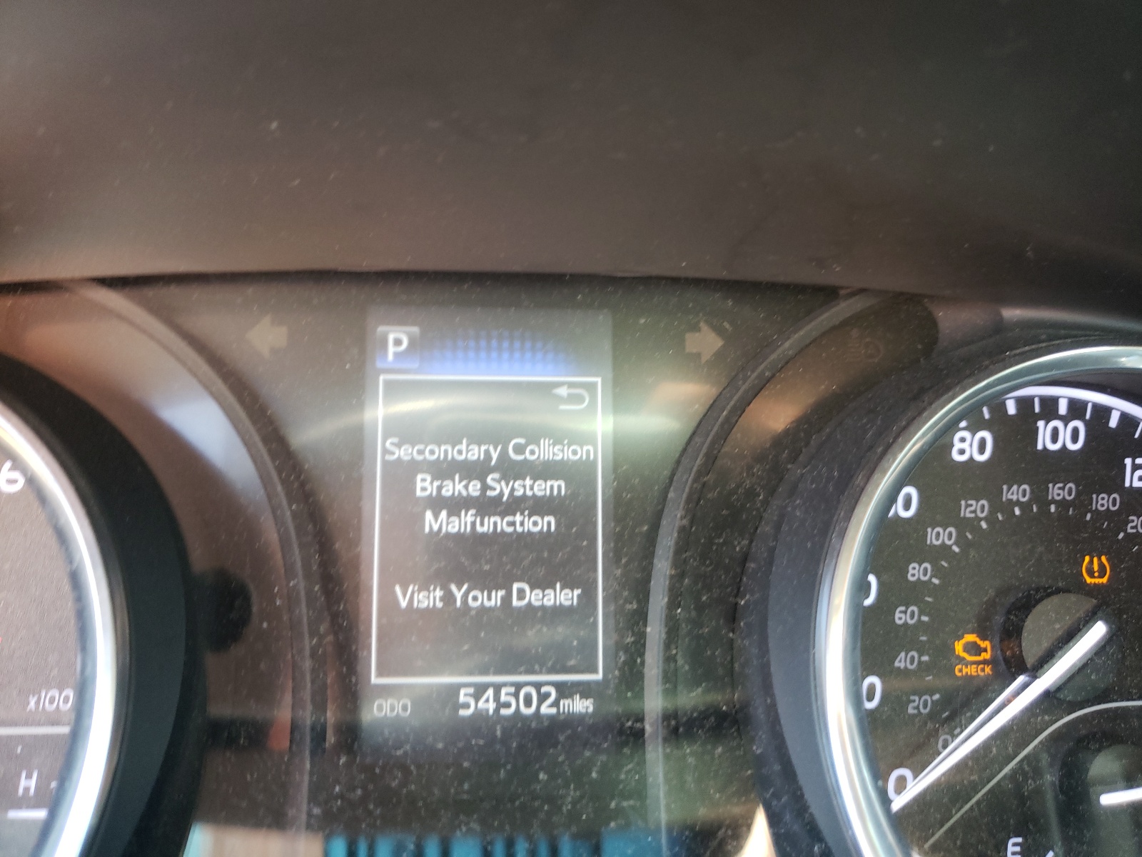 Photo 8 from auction – 2018 TOYOTA CAMRY with VIN 4T1B11HK7JU649947