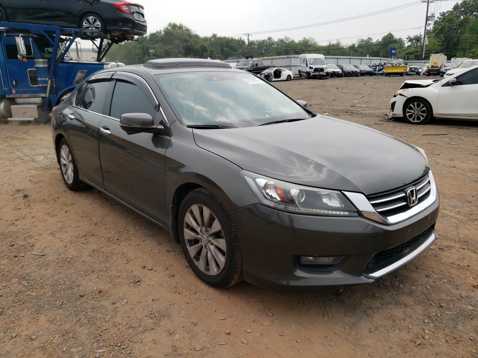 Photo 1 from auction – 2014 HONDA ACCORD EXL with VIN 1HGCR2F87EA003329