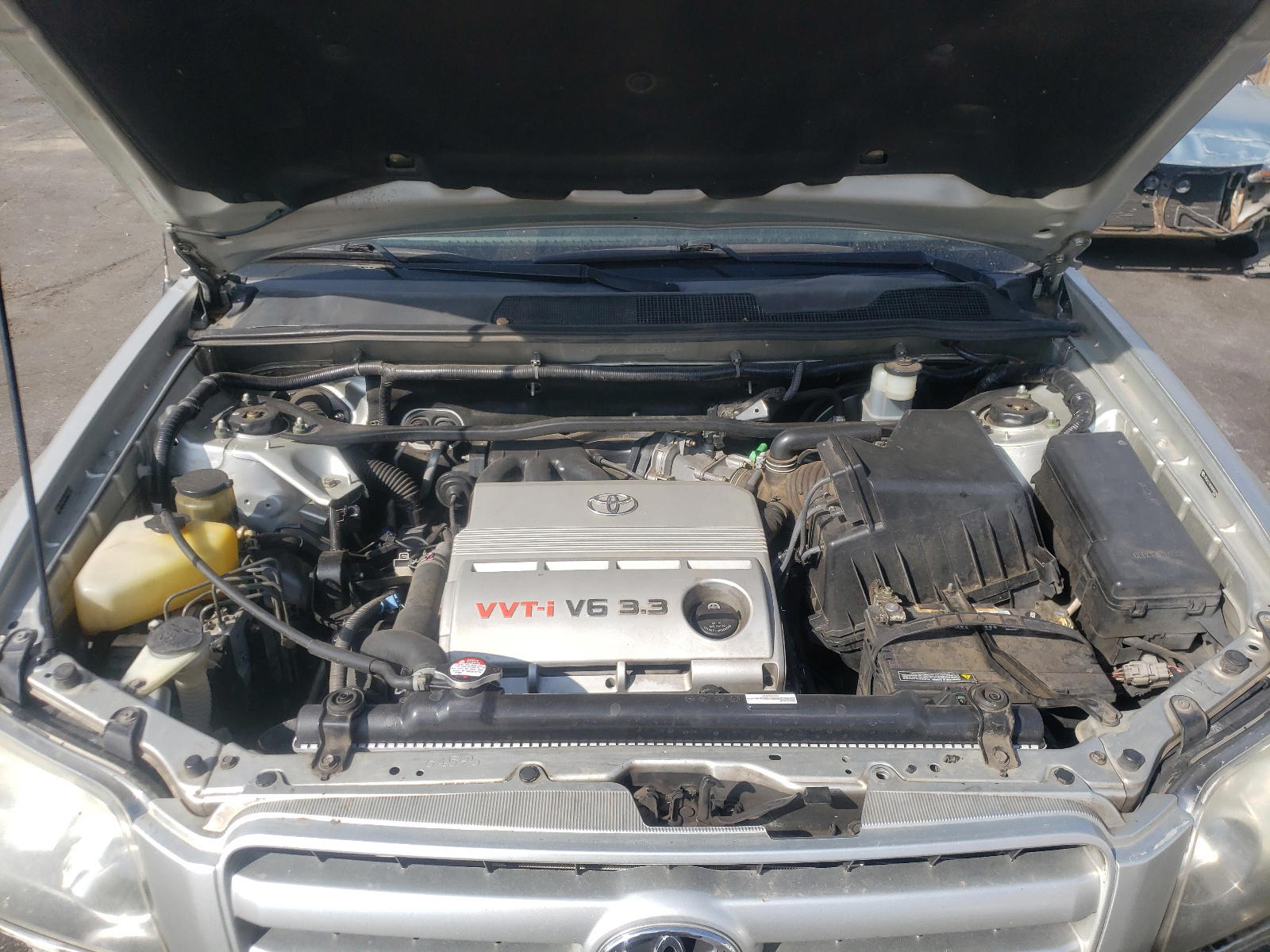 Photo 7 from auction – 2005 TOYOTA HIGHLANDER with VIN JTEGP21A850050905