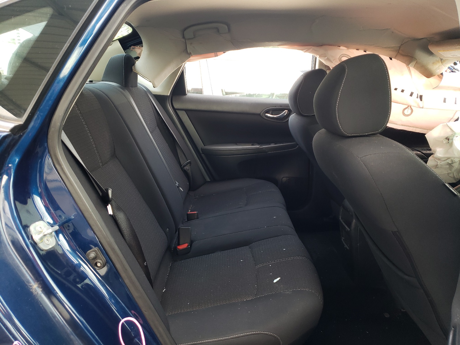 Photo 6 from auction – 2017 NISSAN SENTRA S with VIN 3N1AB7AP7HY261584