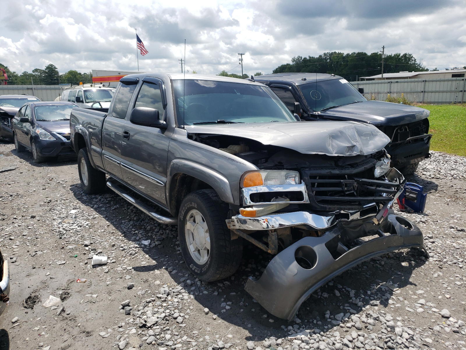 GMC NEW SIERRA 2007 with VIN 2GTEK19B071113584 - Photo from auction