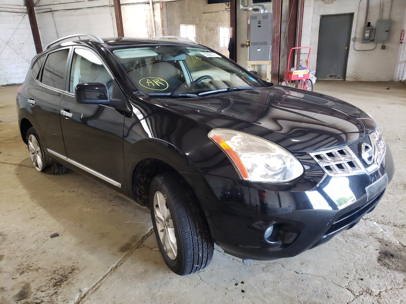 NISSAN ROGUE S 2013 with VIN JN8AS5MV8DW663535 - Photo from auction