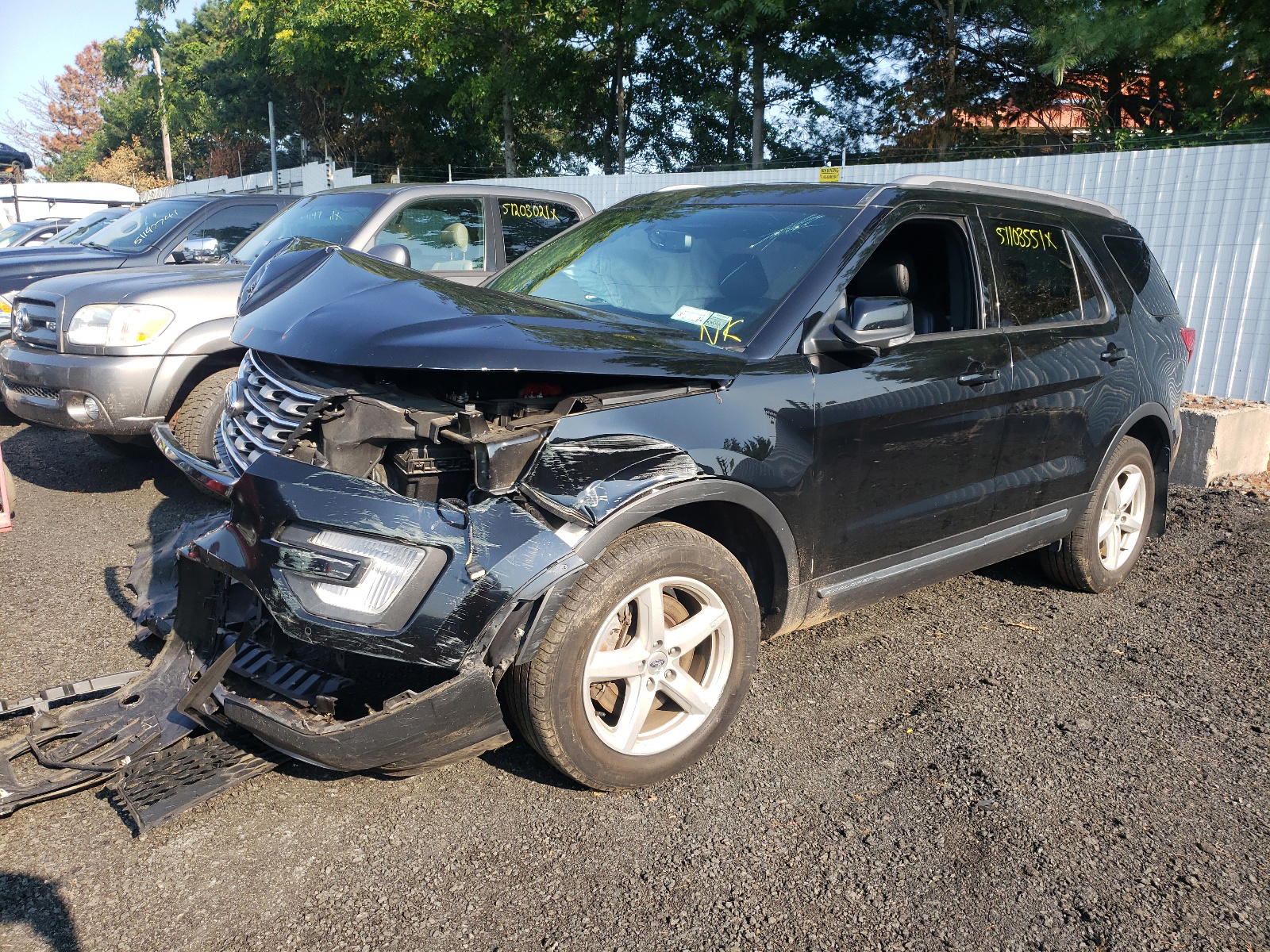 Photo 2 from auction – 2017 FORD EXPLORER X with VIN 1FM5K8D82HGC44116