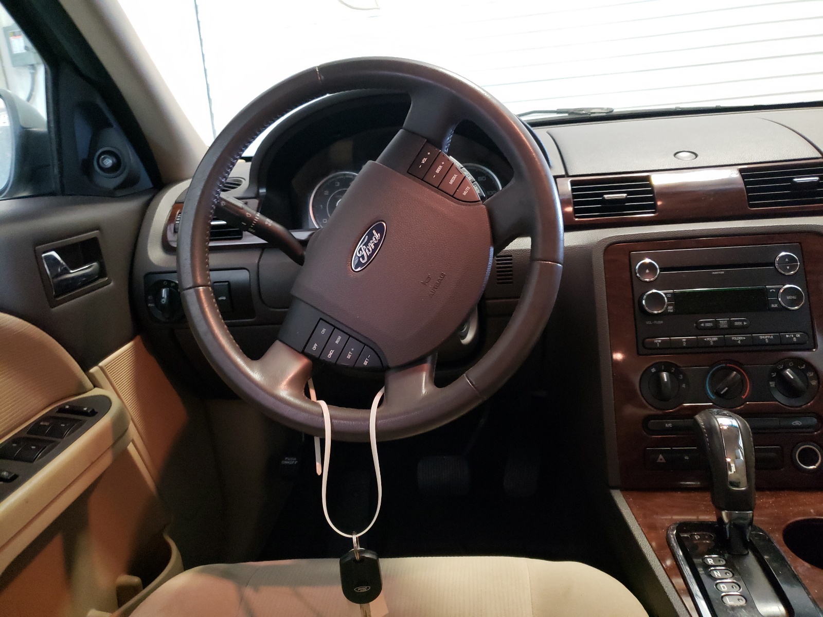 Zdjęcie 9 z aukcji – 2008 FORD TAURUS SEL z VIN 1FAHP24W48G145530