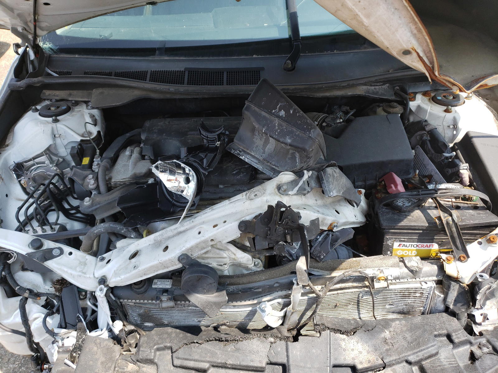 Photo 7 from auction – 2015 TOYOTA CAMRY with VIN 4T1BF1FK2FU067783