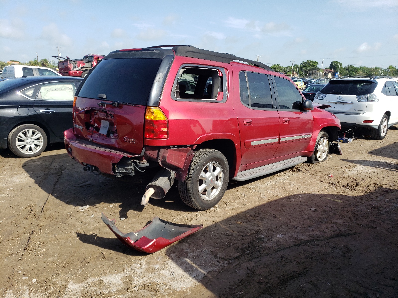 Photo 4 from auction – 2003 GMC ENVOY XL with VIN 1GKES16S432139060