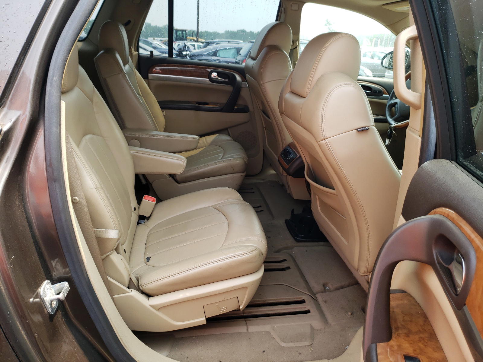 Photo 6 from auction – 2008 BUICK ENCLAVE CX with VIN 5GAEV23748J155766