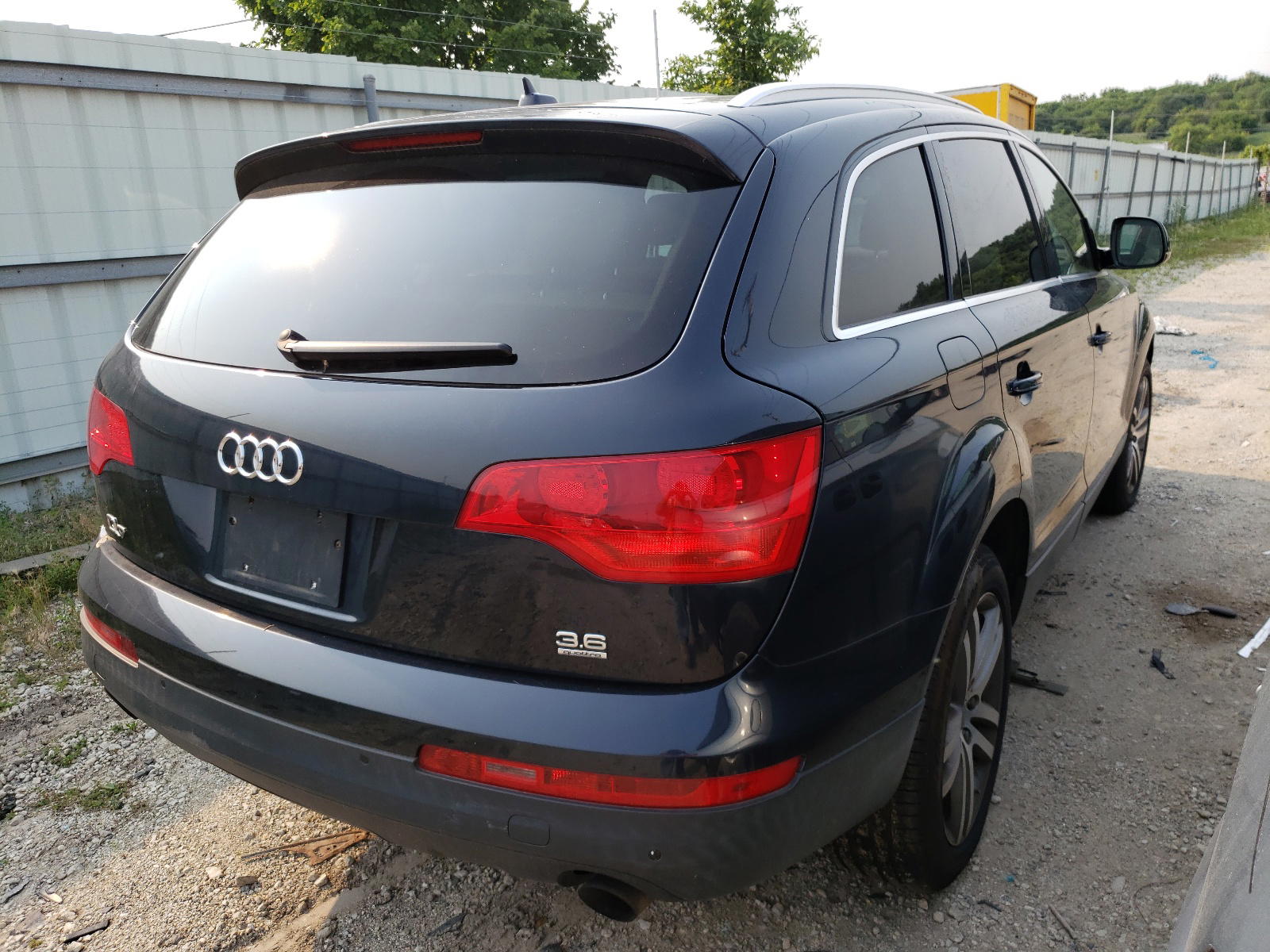 Photo 4 from auction – 2009 AUDI Q7 3.6 QUA with VIN WA1AY94L69D001059