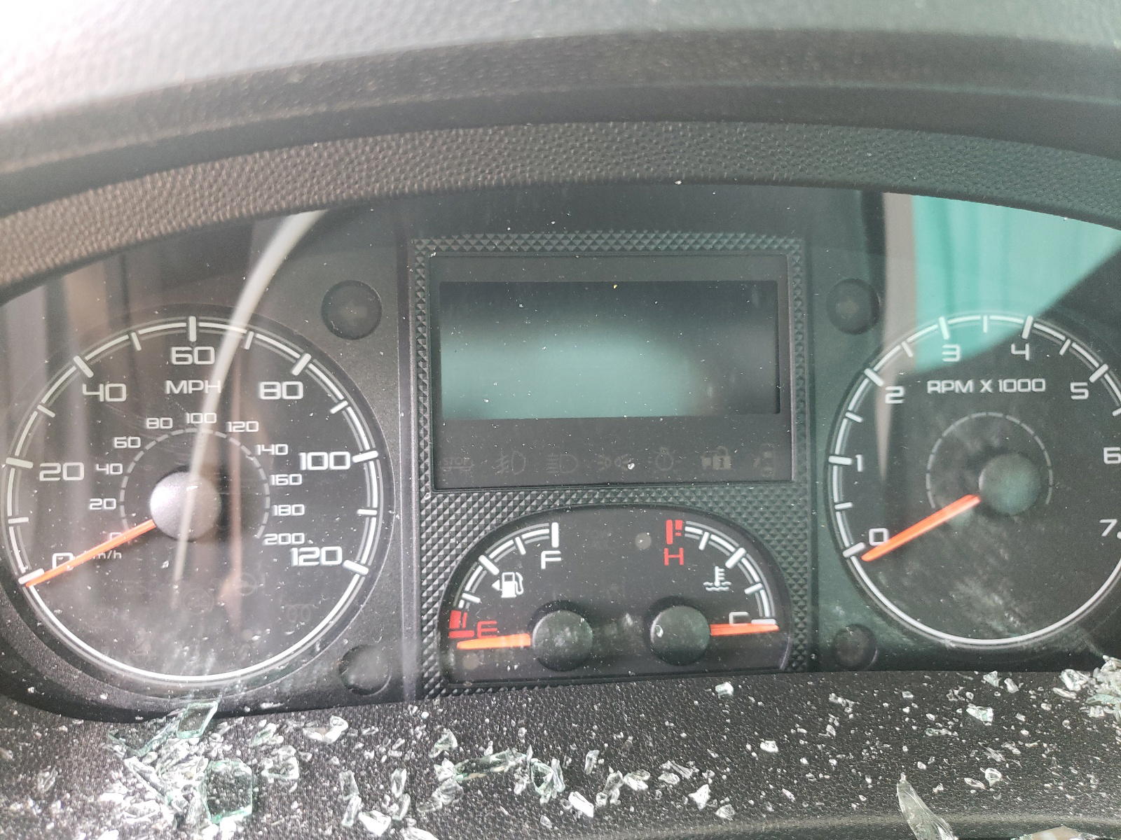 Photo 8 from auction – 2020 RAM PROMASTER with VIN 3C6TRVVG6LE110656