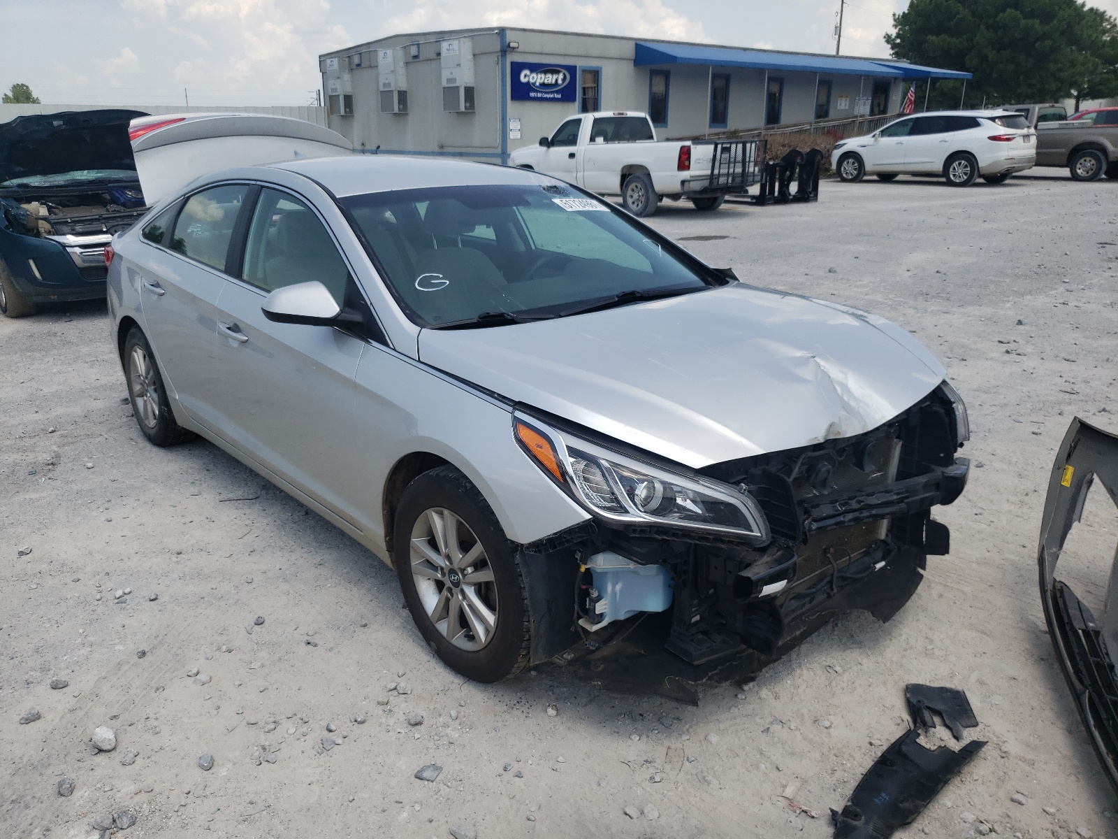 HYUNDAI SONATA SE 2017 with VIN 5NPE24AF9HH571740 - Photo from auction