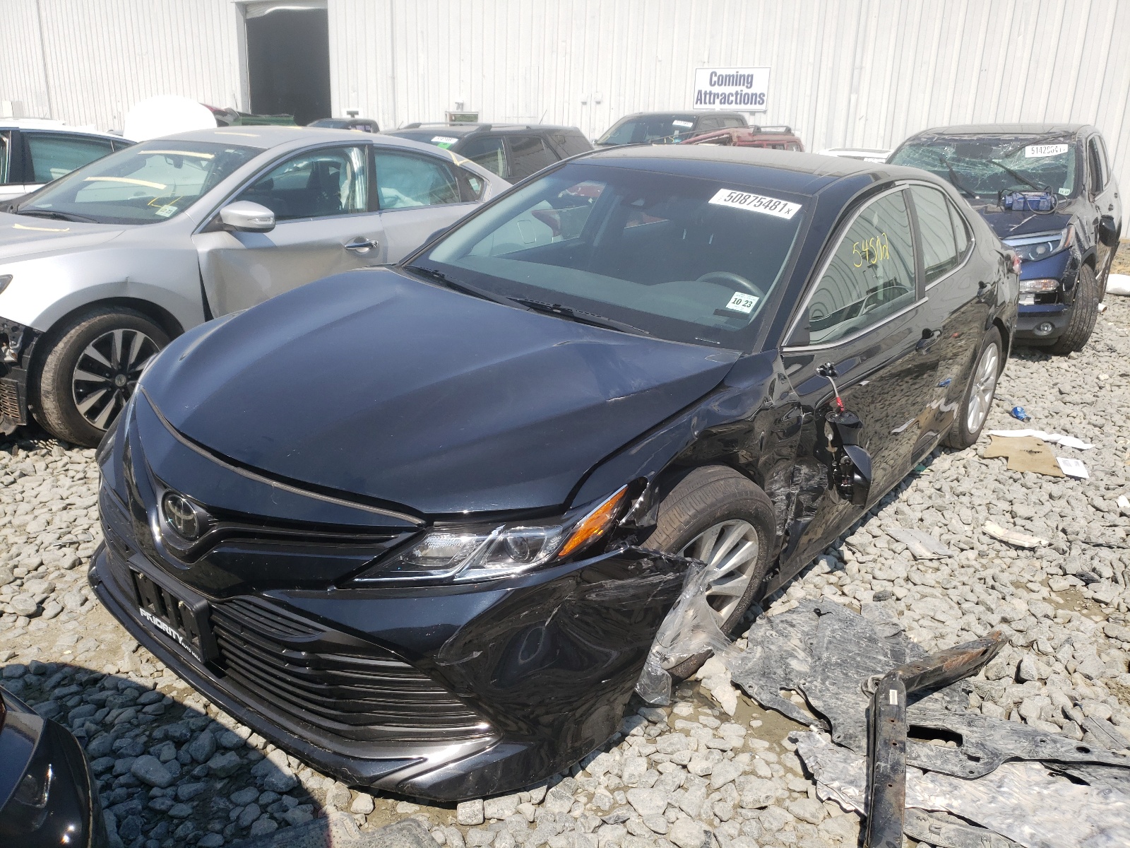 Photo 2 from auction – 2018 TOYOTA CAMRY with VIN 4T1B11HK7JU649947