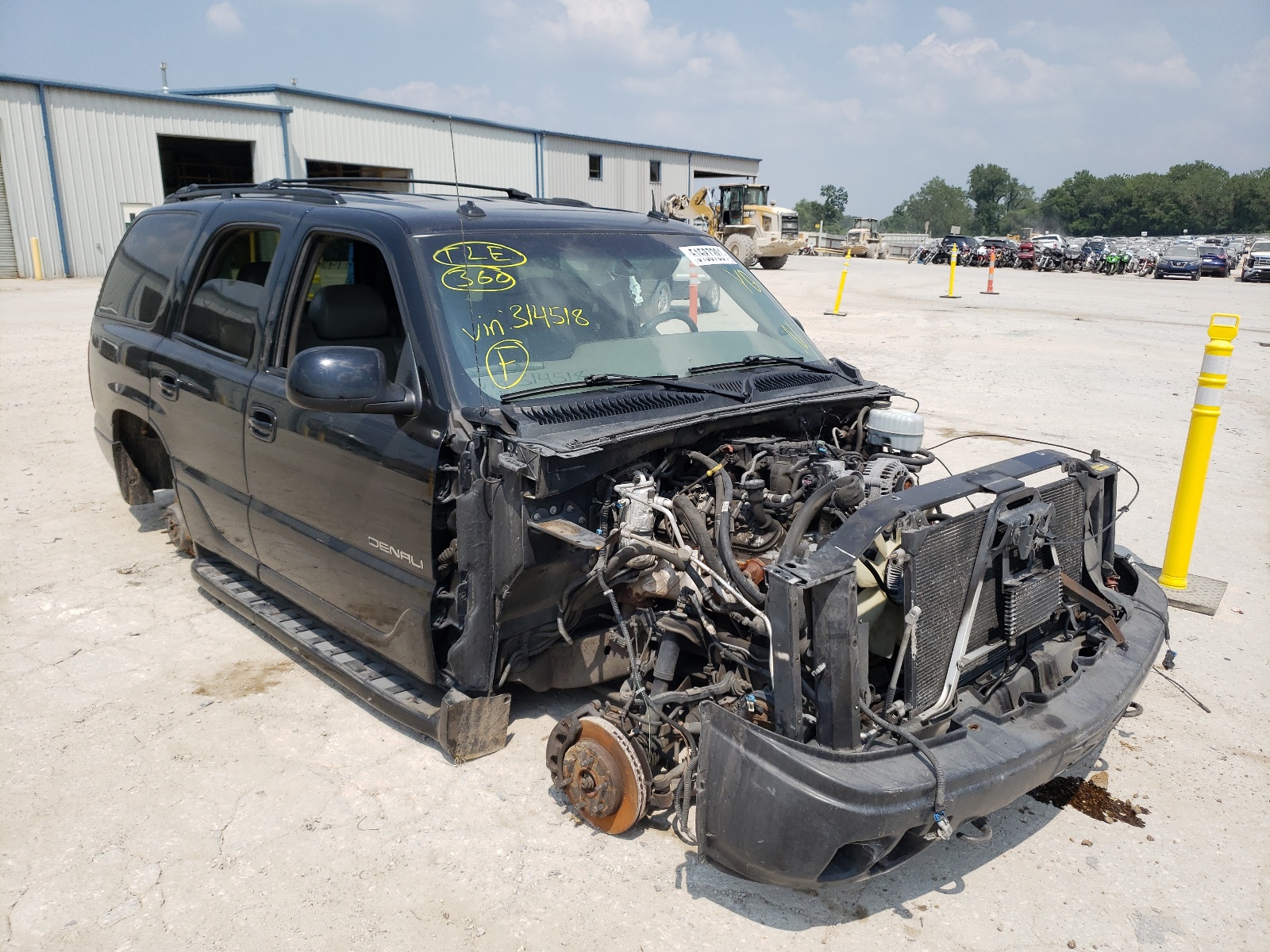 Photo 1 from auction – 2003 GMC YUKON DENA with VIN 1GKEK63U13J314518