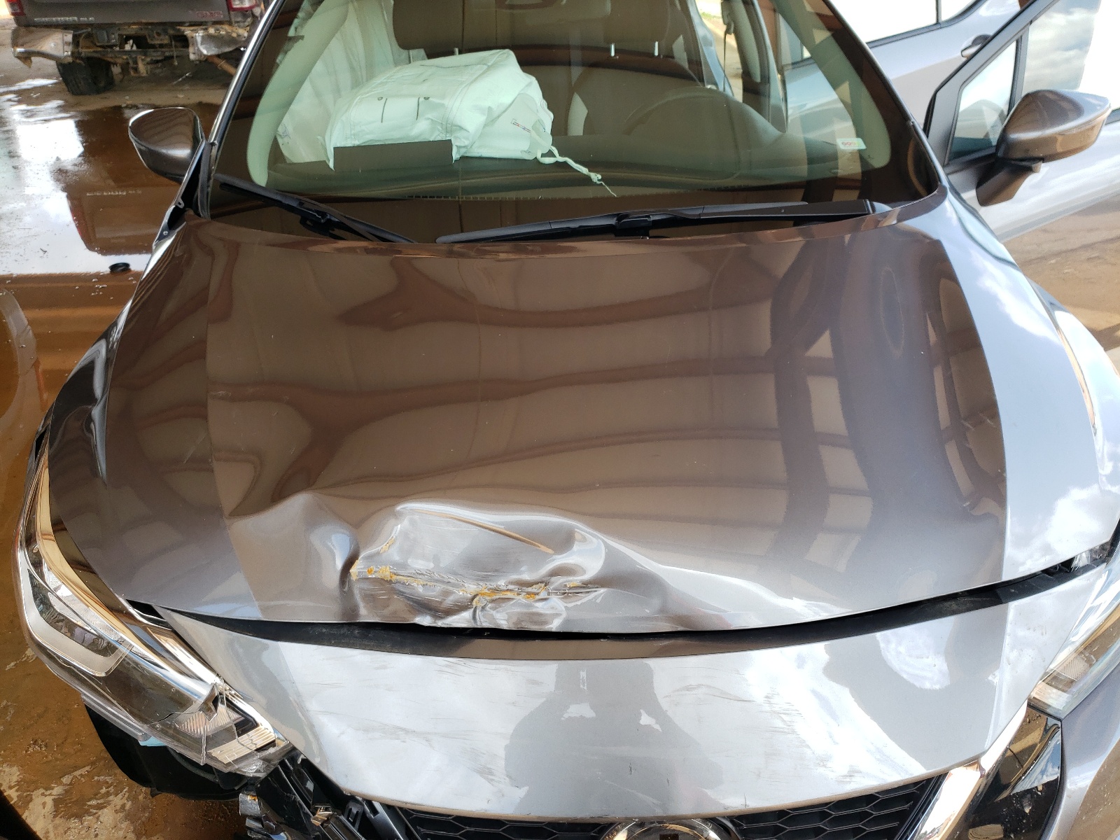 Photo 7 from auction – 2020 NISSAN VERSA SV with VIN 3N1CN8EV5LL813149