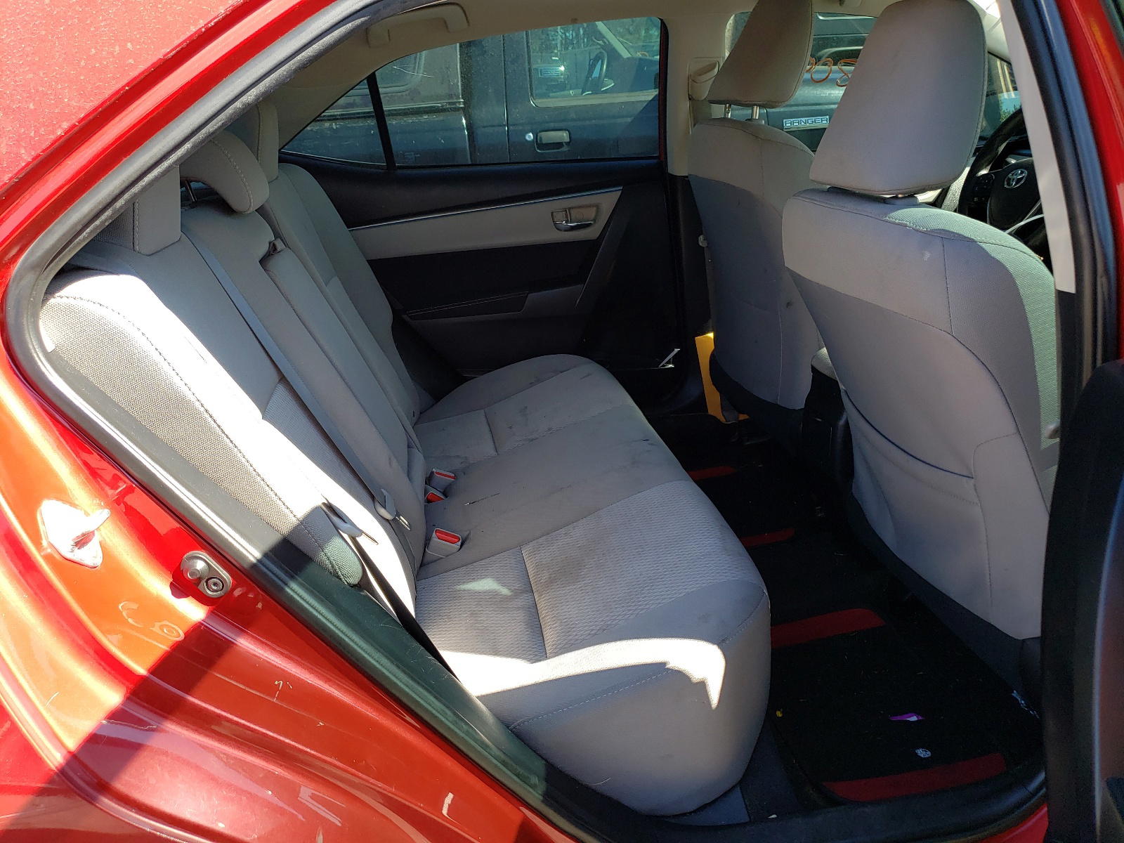 Photo 6 from auction – 2015 TOYOTA COROLLA L with VIN 2T1BURHE3FC246606