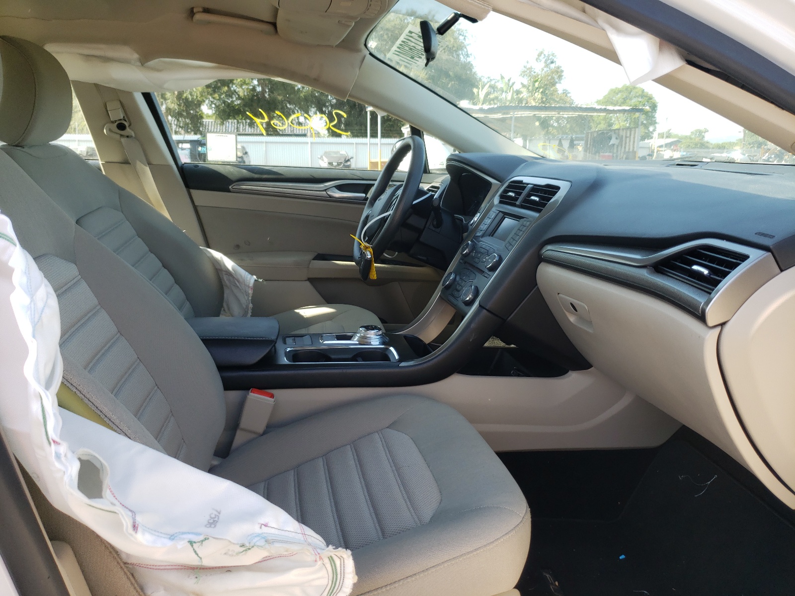 Photo 5 from auction – 2018 FORD FUSION SE with VIN 3FA6P0H78JR133409