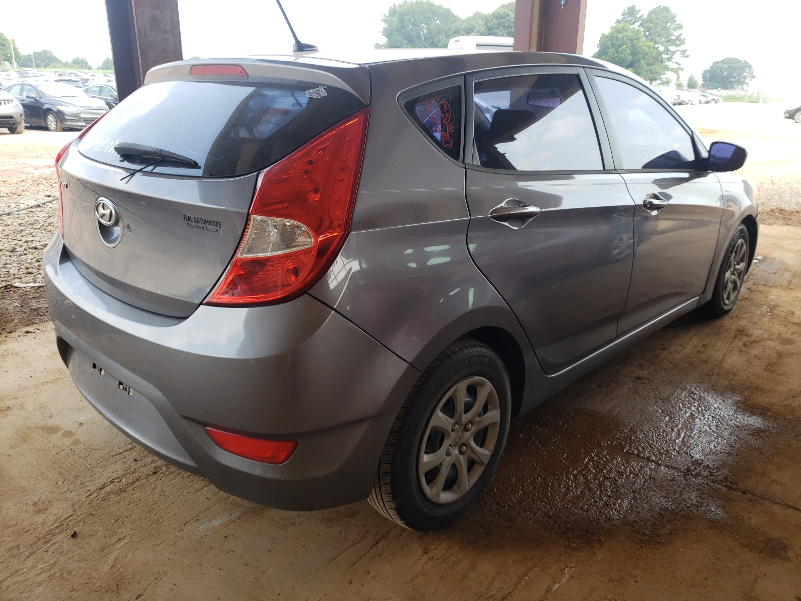 Photo 4 from auction – 2014 HYUNDAI ACCENT GLS with VIN KMHCT5AE1EU141070