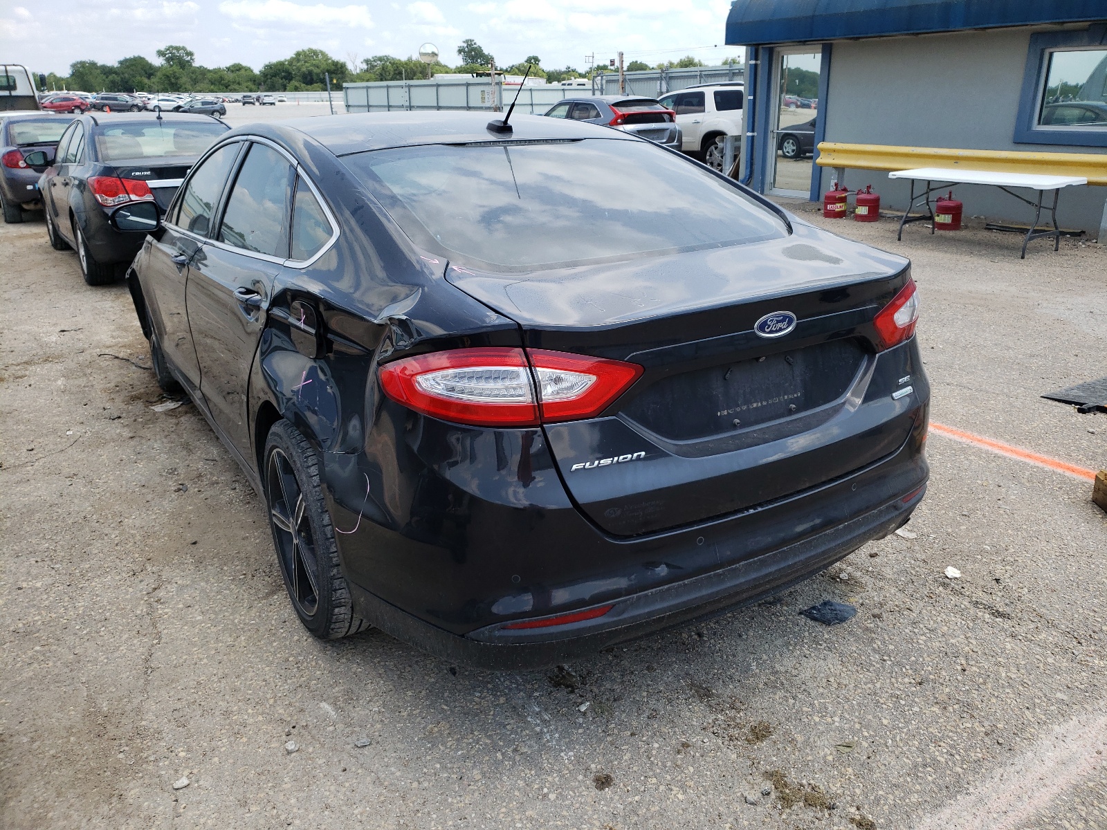 Photo 3 from auction – 2014 FORD FUSION SE with VIN 1FA6P0HDXE5351897