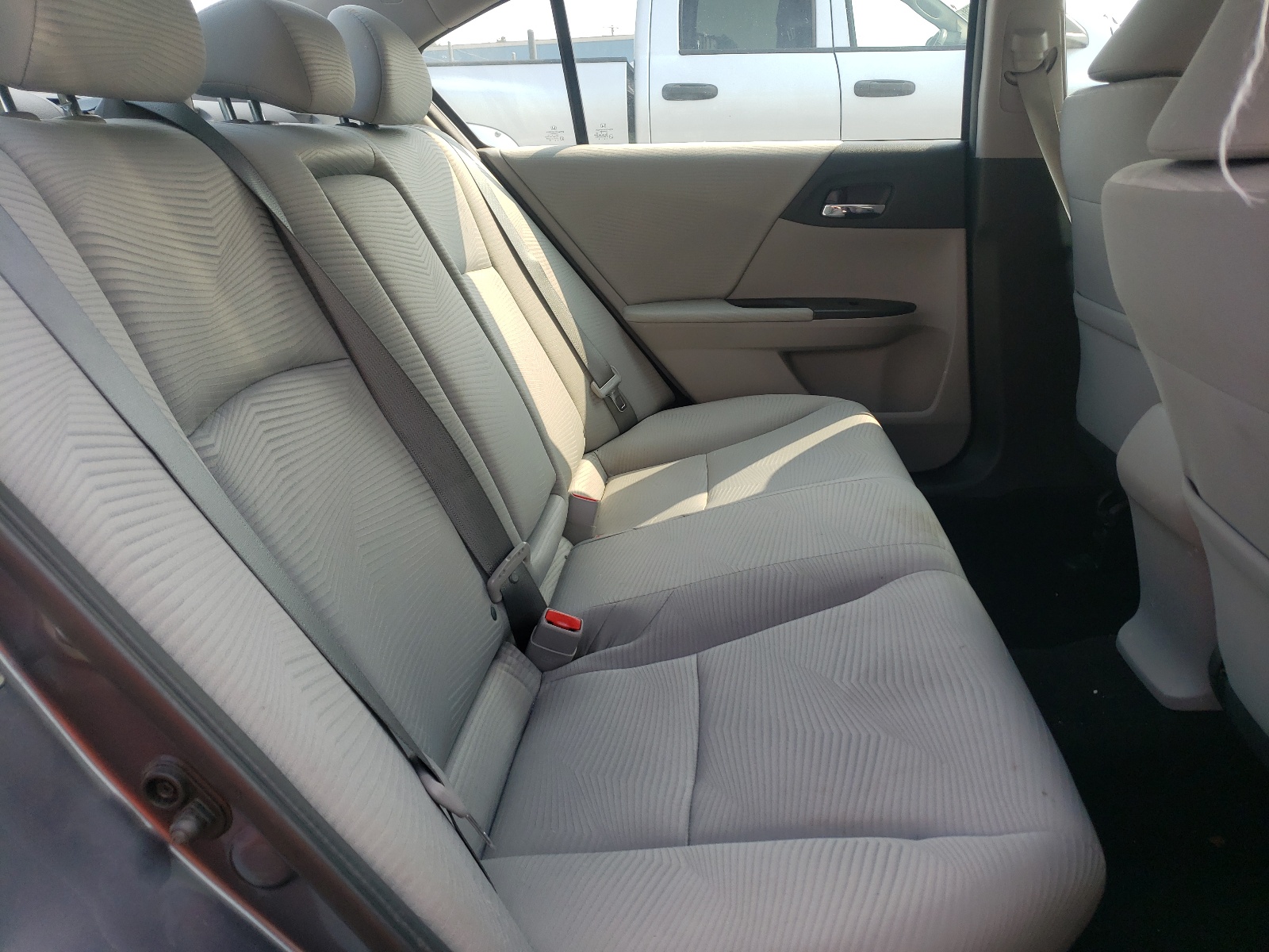Photo 6 from auction – 2016 CHEVROLET IMPALA LT with VIN 2G1115S30G9157445