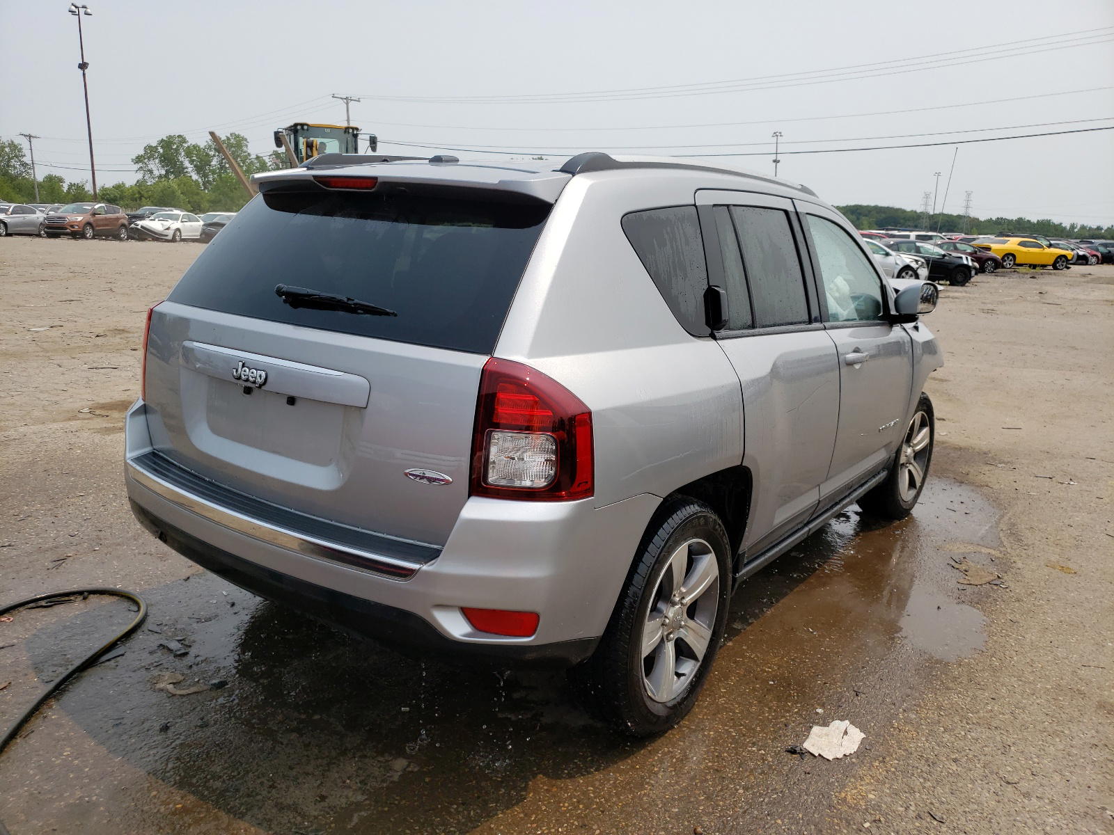 Photo 4 from auction – 2016 JEEP COMPASS LA with VIN 1C4NJCEA6GD738023