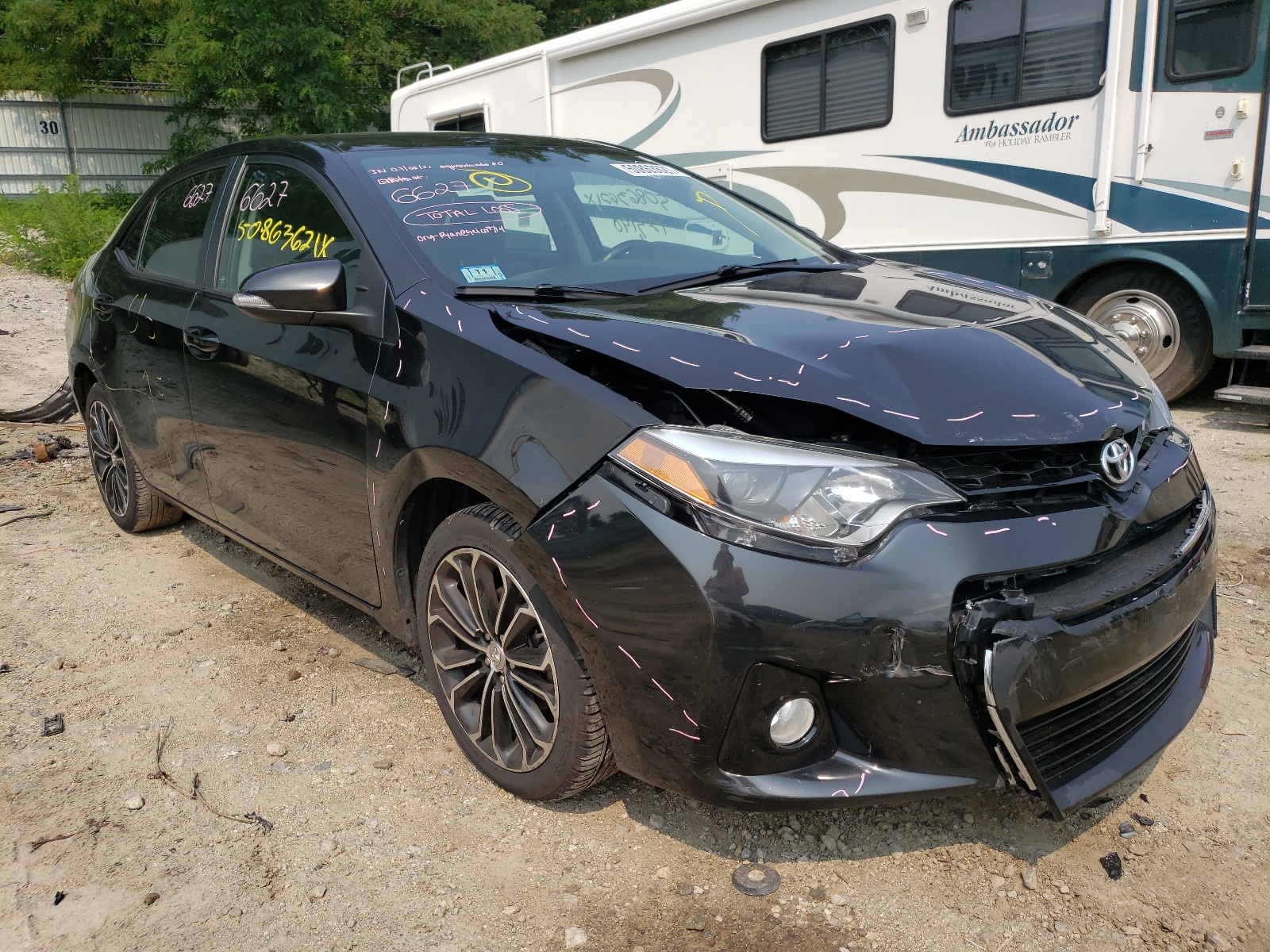 TOYOTA COROLLA L 2016 with VIN 2T1BURHE5GC740032 - Photo from auction