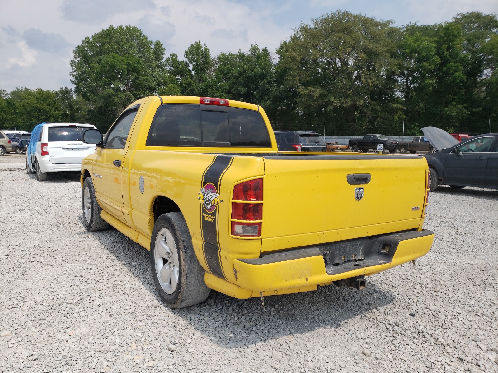 Photo 15 from auction – 2005 DODGE RAM 1500 S with VIN 1D7HA16DX5J532430