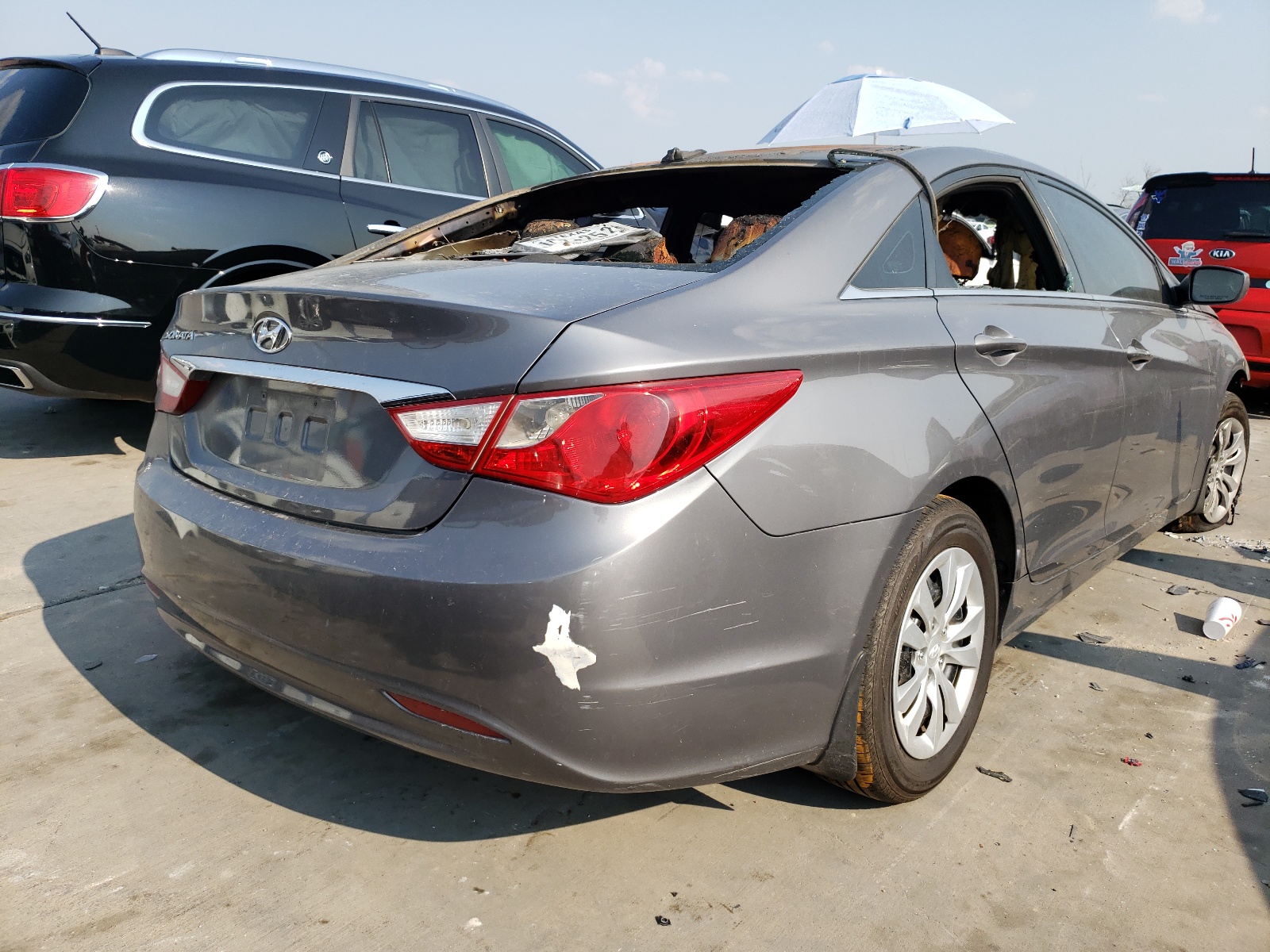 Photo 4 from auction – 2011 HYUNDAI SONATA GLS with VIN 5NPEB4AC1BH159275