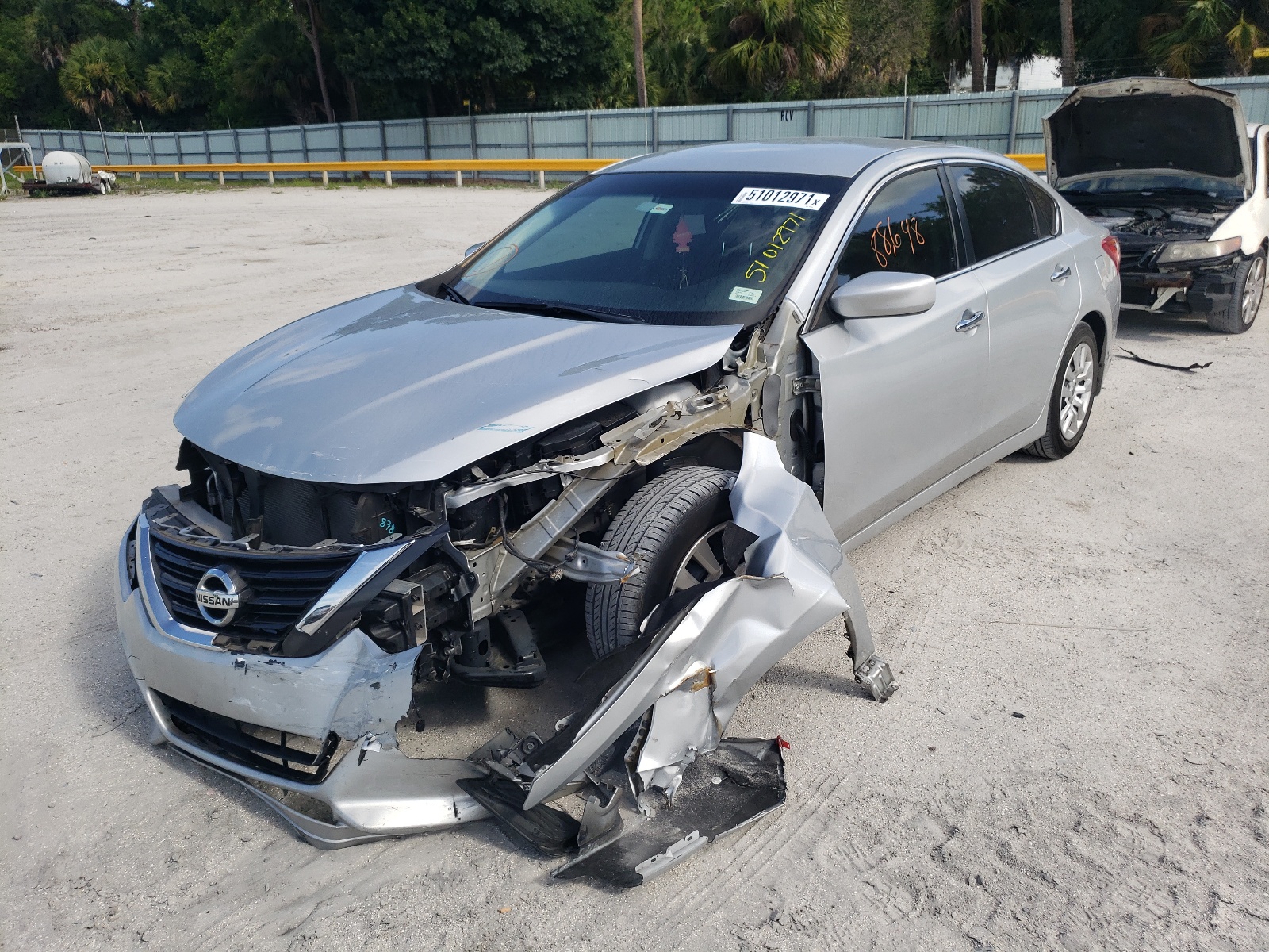 Photo 2 from auction – 2016 NISSAN ALTIMA 2.5 with VIN 1N4AL3AP6GC253752