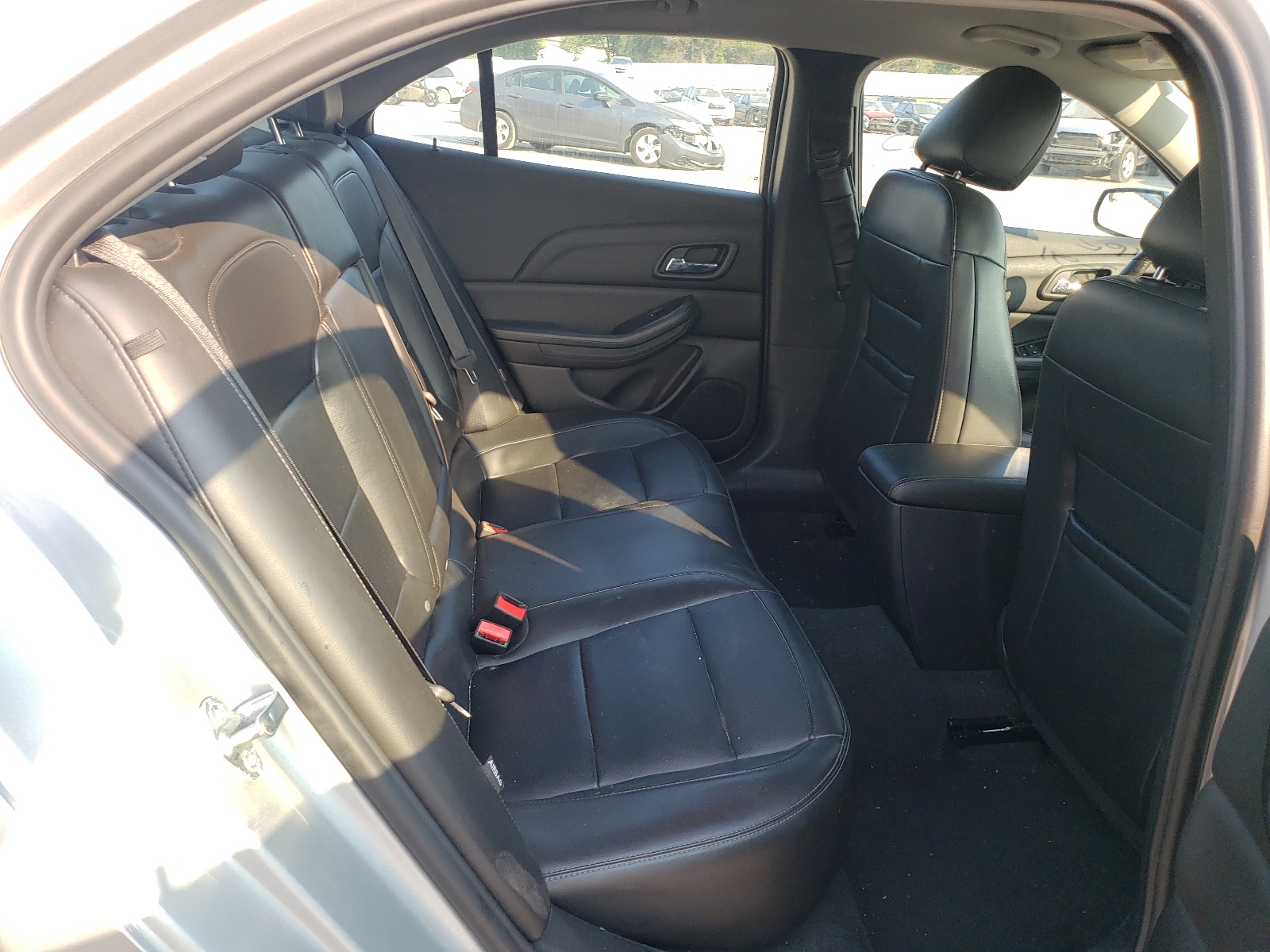 Photo 6 from auction – 2016 CHEVROLET MALIBU LIM with VIN 1G11E5SA5GF151277