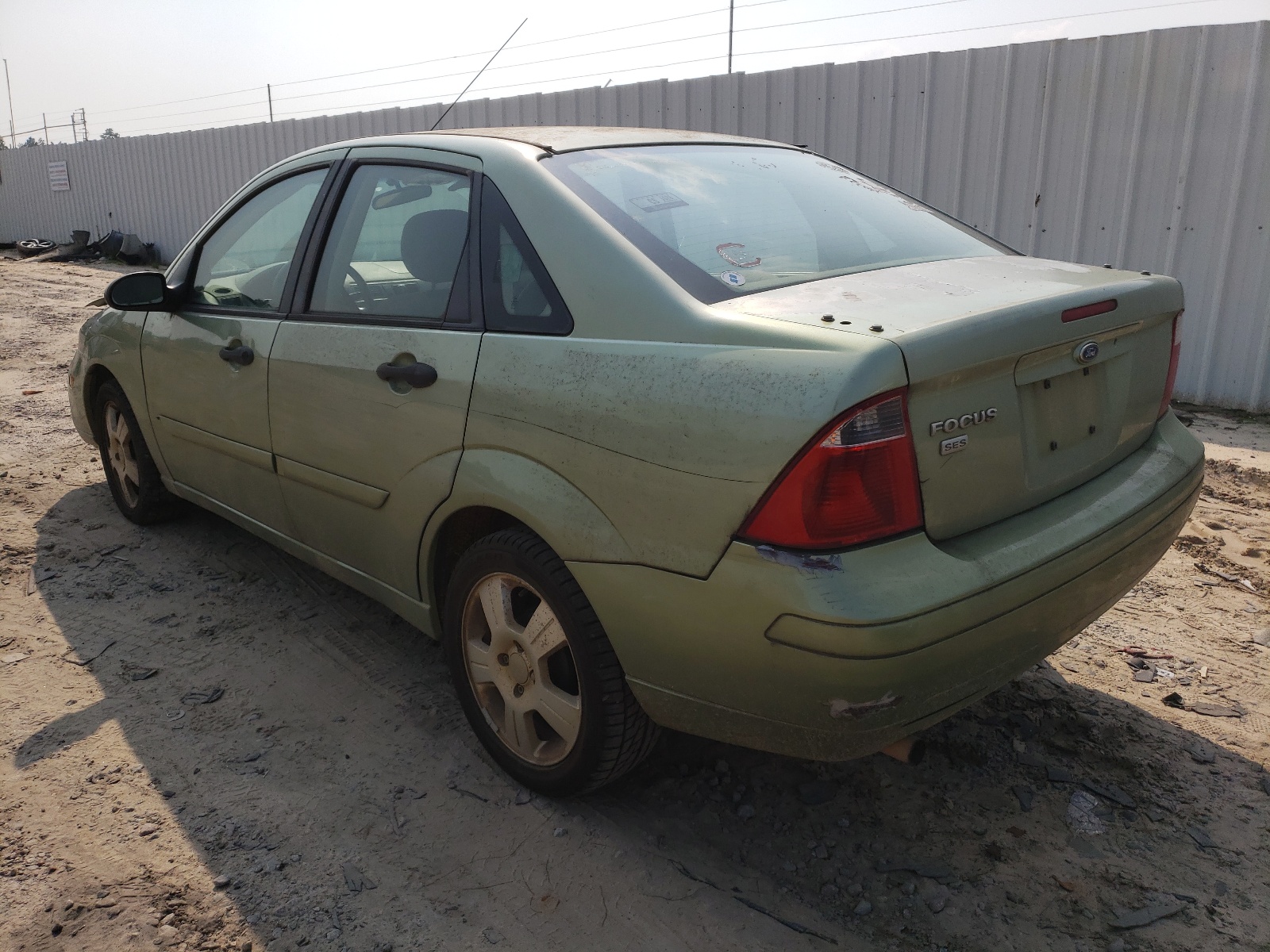 Photo 3 from auction – 2007 FORD FOCUS ZX4 with VIN 1FAFP34N87W242495
