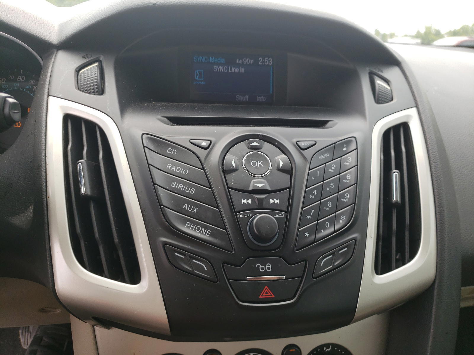 Photo 9 from auction – 2012 FORD FOCUS SE with VIN 1FAHP3K25CL193754