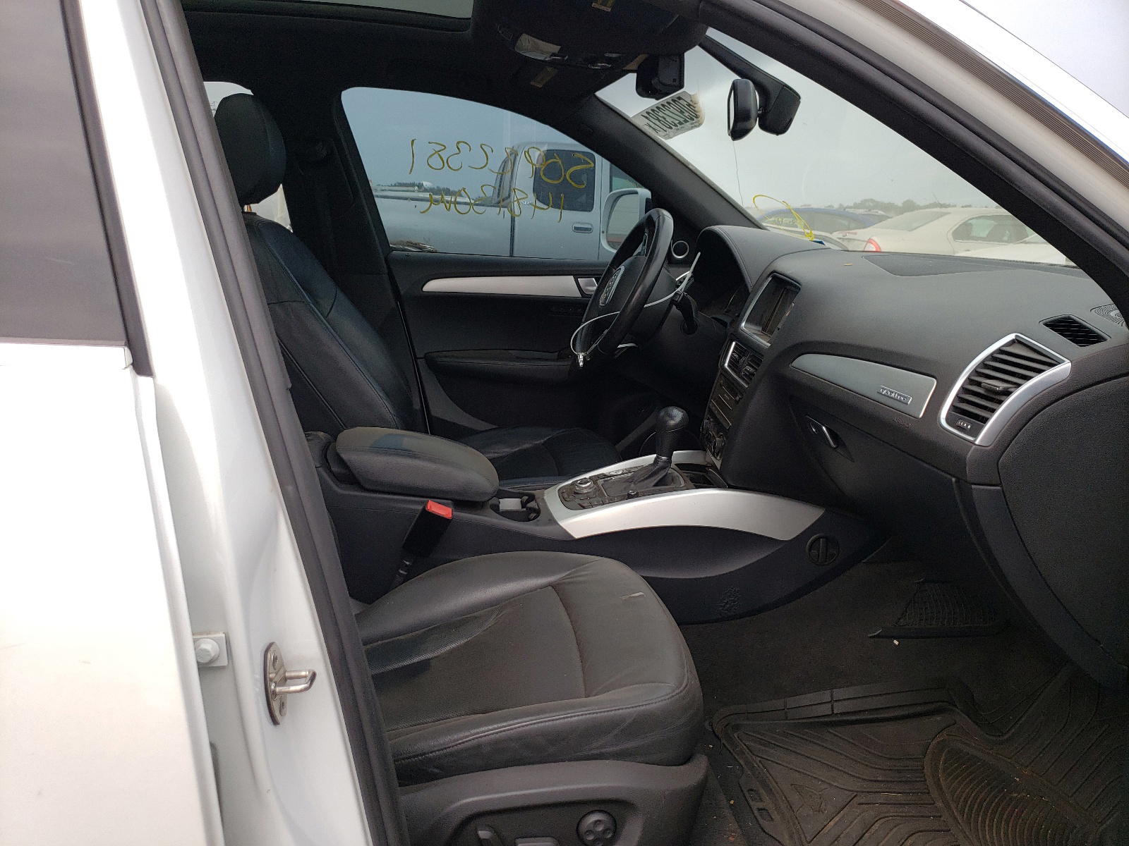 Photo 5 from auction – 2010 AUDI Q5 PRESTIG with VIN WA1WKBFP3AA080274