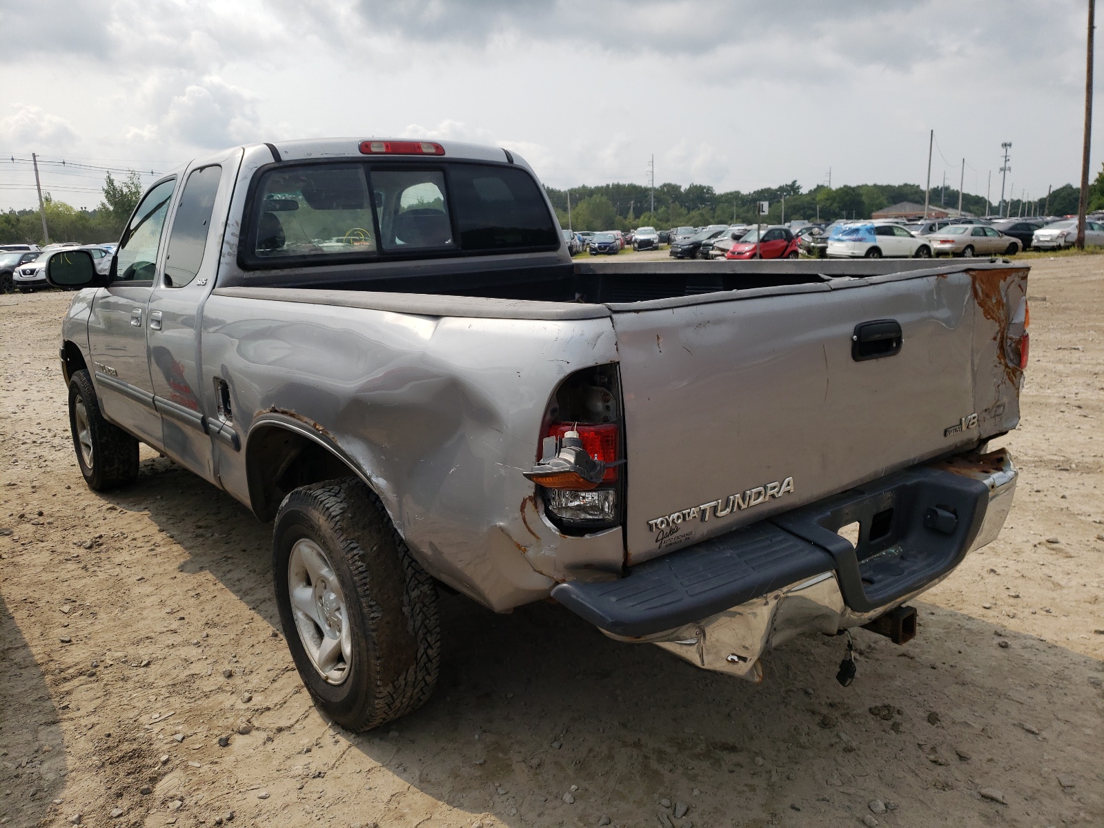 Photo 3 from auction – 2002 TOYOTA TUNDRA ACC with VIN 5TBBT44152S288200