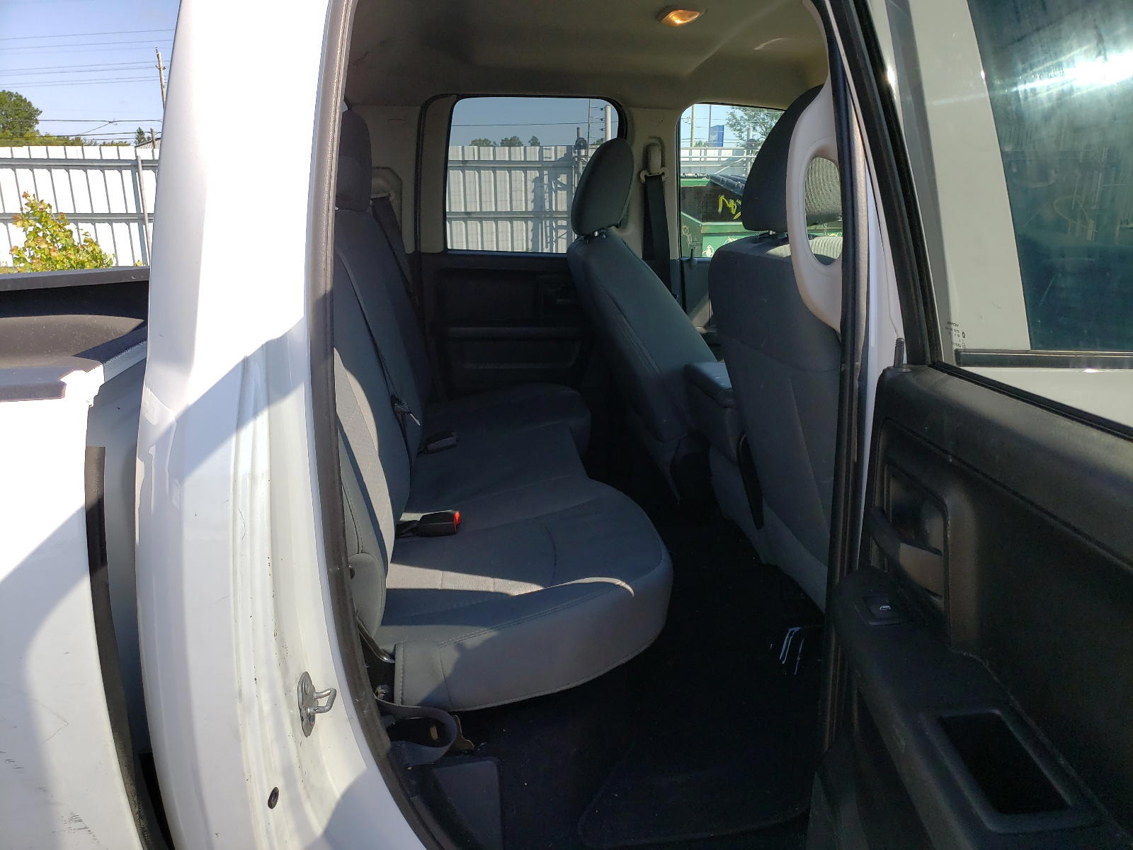 Photo 6 from auction – 2016 RAM 1500 ST with VIN 1C6RR7FT9GS239379