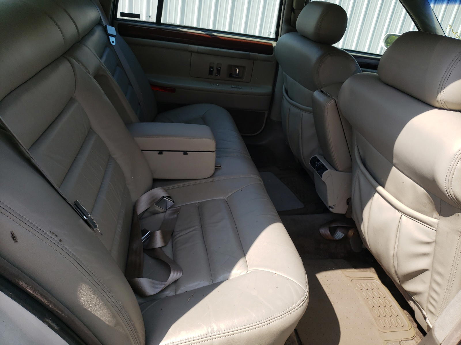Photo 6 from auction – 1995 CADILLAC DEVILLE with VIN 1G6KD52B6SU305039