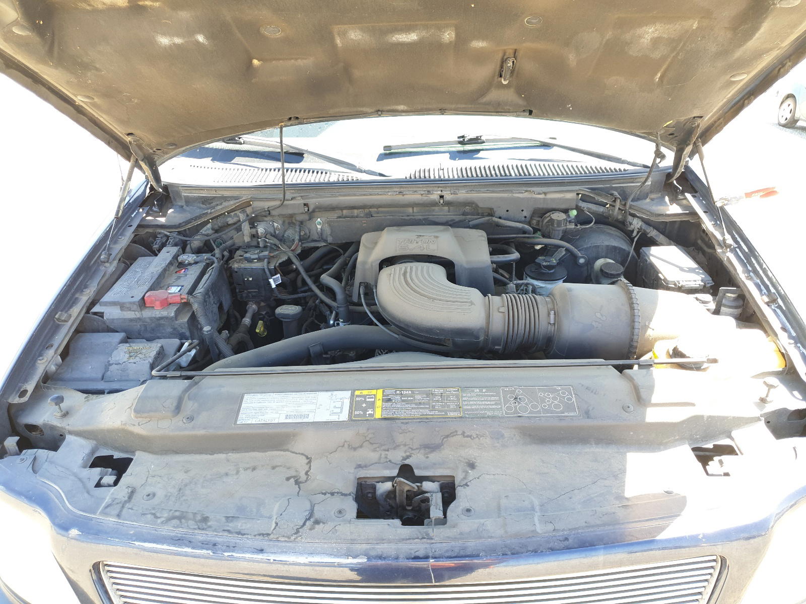 Photo 7 from auction – 2003 FORD F150 with VIN 1FTRF08L03KC00373