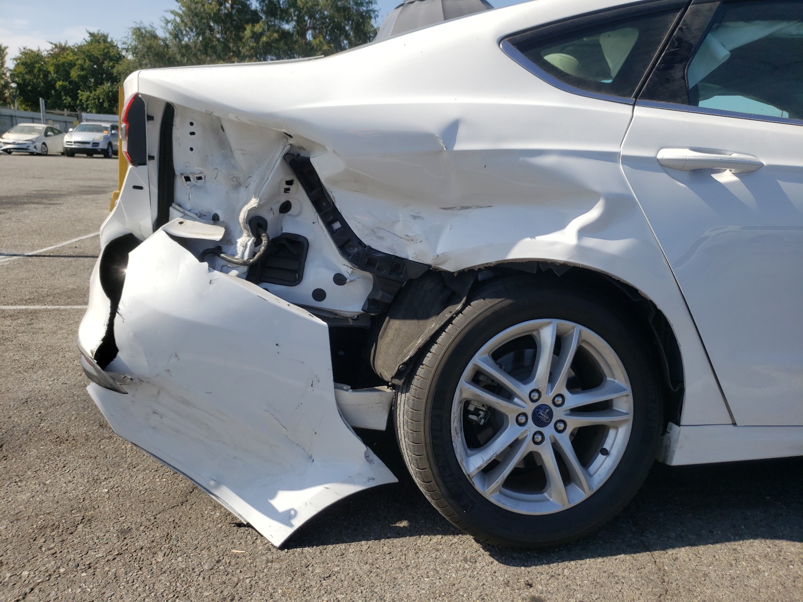 Photo 9 from auction – 2018 FORD FUSION SE with VIN 3FA6P0H78JR133409