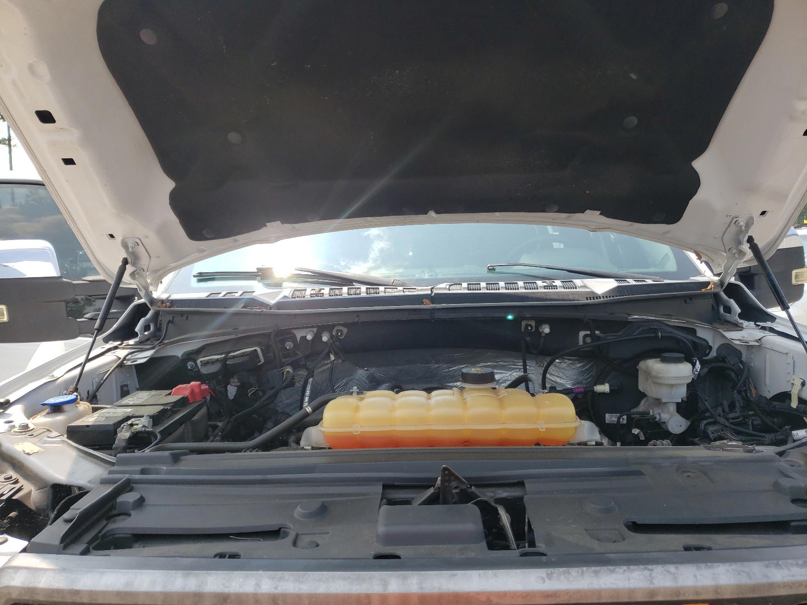 Photo 7 from auction – 2017 FORD F150 SUPER with VIN 1FTEW1EF2HFB31656